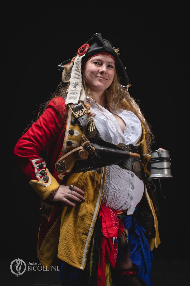 Lizzie Mannekendottir dit M Crinière